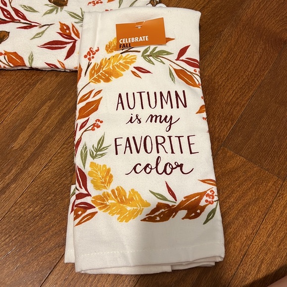 🍁Autumn Towels🍁NWT! - Picture 2 of 6